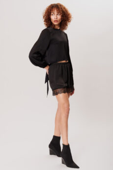 SLOAN TOP BLACK 3 - Dash Fashion