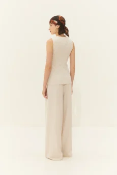 Hemitheafw24 254195 8bed6d6a 8a6c 4778 83a1 ff390fafa555 3000x 1 - Dash Fashion