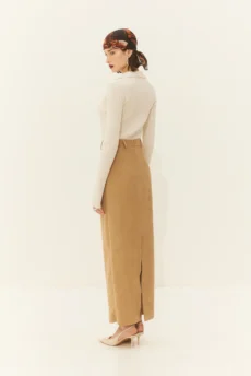 Hemitheafw24 254220 b743b723 ad19 46f2 aa39 53094b9725b2 3000x - Dash Fashion