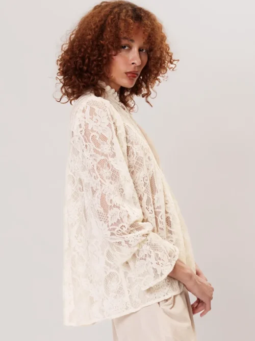 KiraTop2 920x1316h - Dash Fashion