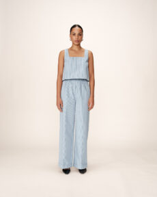 top bleu peanut 3 - Dash Fashion