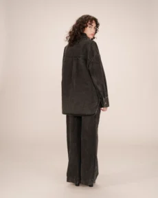 FW2517028 BLACK 20WASHED P5 04eda7f9 4299 41a1 b393 3aa44928c75e - Dash Fashion